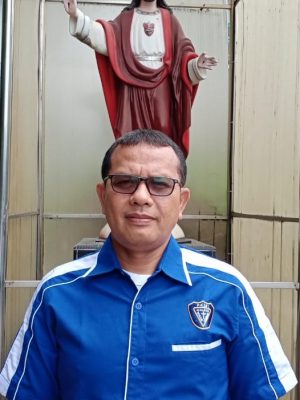 FRINANDO PETERSON SIALLAGAN, S.Pd